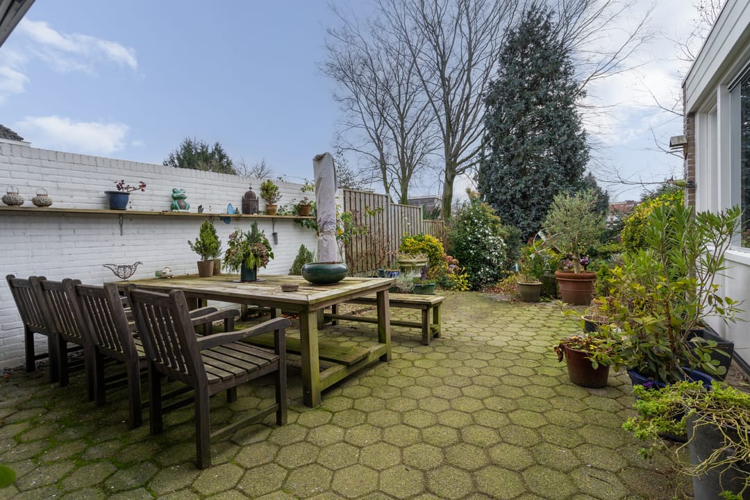 Photo 47 of Bornsestraat 91