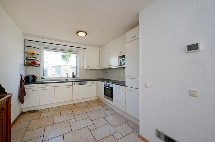 Foto 8 van Volkerakpad 2