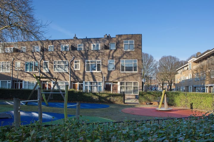 Foto 3 van Newtonplein 8-B