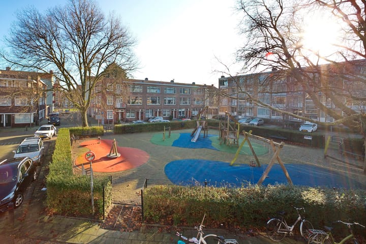 Foto 28 van Newtonplein 8-B