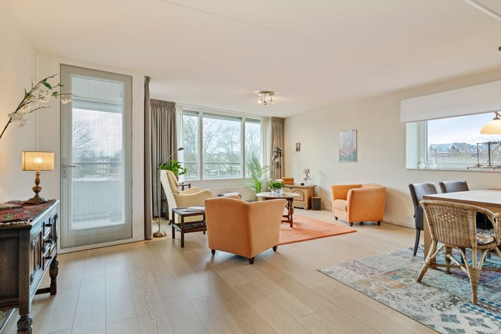 Foto 2 van Kastanjehof 300