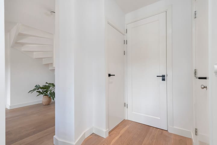 Foto 18 van Waalstraat 104-4