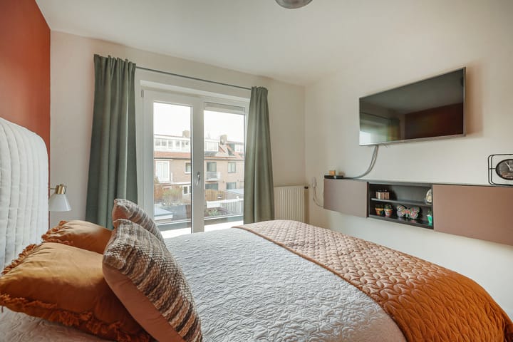 Photo 24 of Fokkerstraat 57