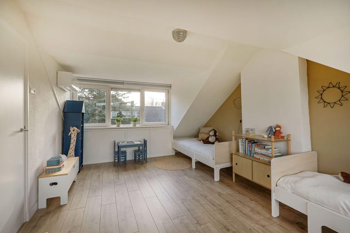 Photo 35 of Fokkerstraat 57