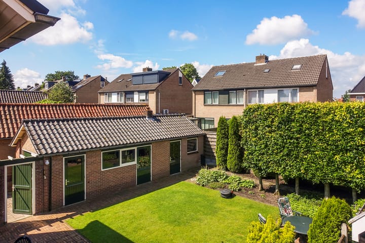 Foto 38 van Mr. G. Vixseboxsestraat 5