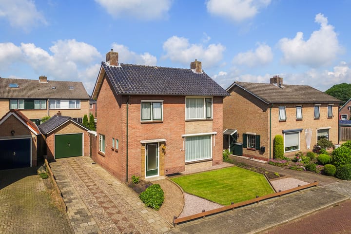 Foto 39 van Mr. G. Vixseboxsestraat 5