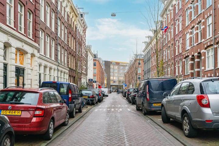 Foto 25 van Van Oldenbarneveldtstraat 71-1