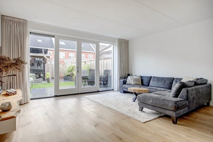 Foto 10 van Bovenweid 10