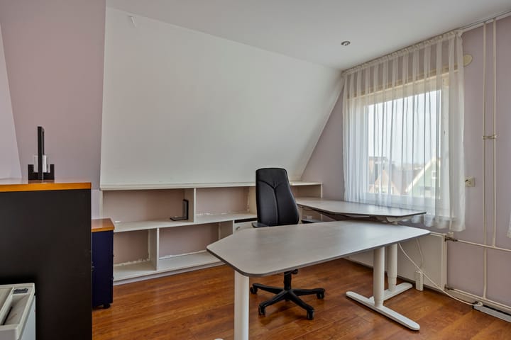 Foto 21 van Zuideinde 115