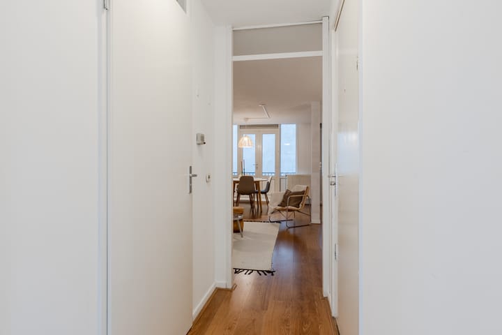 Foto 2 van Staringstraat 24-2