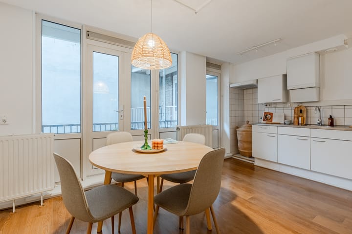 Foto 14 van Staringstraat 24-2