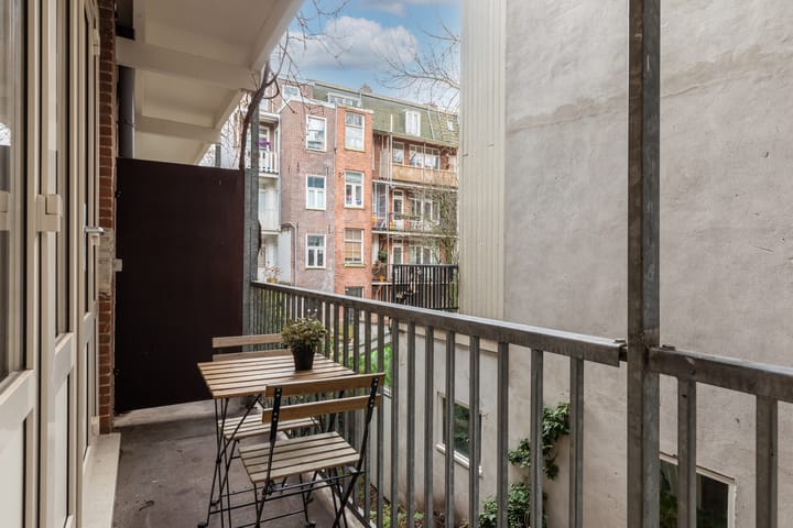 Foto 18 van Staringstraat 24-2