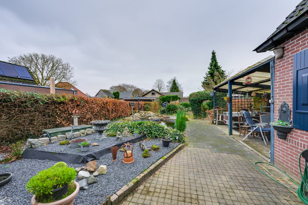 Photo 38 of Zeshoevenstraat 15