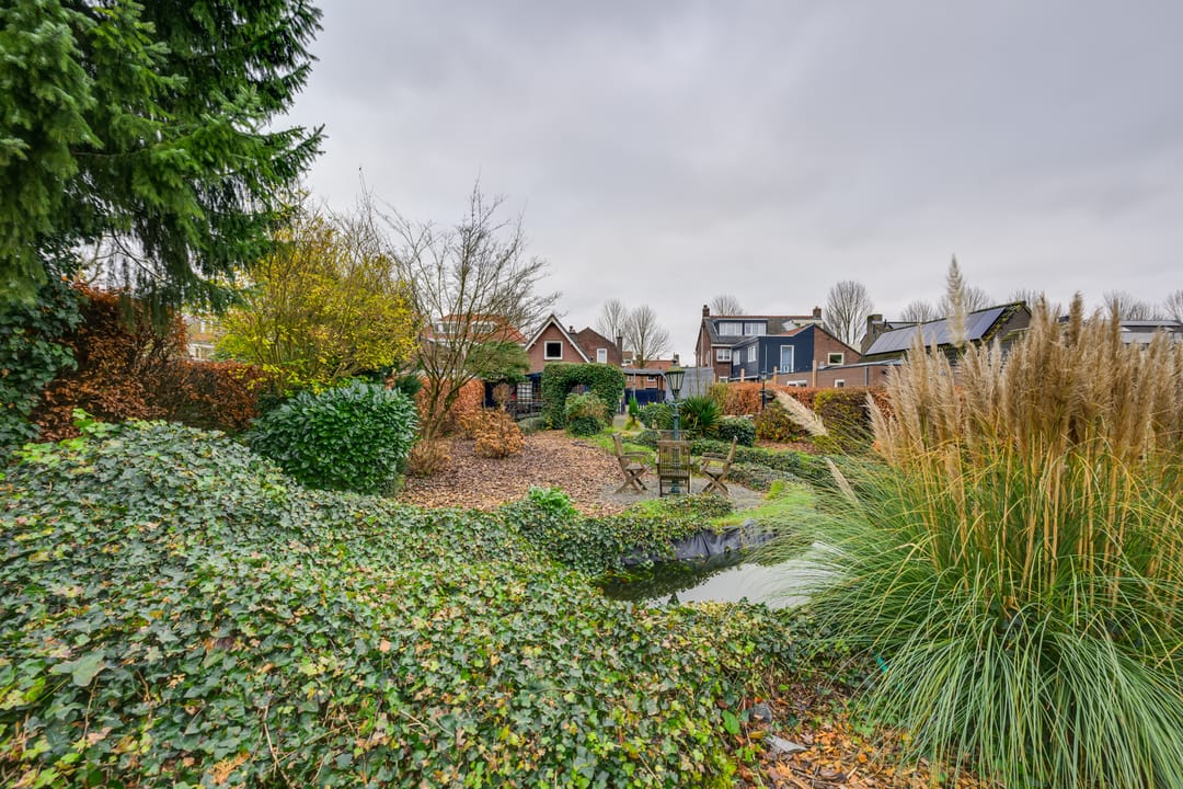 Photo 41 of Zeshoevenstraat 15