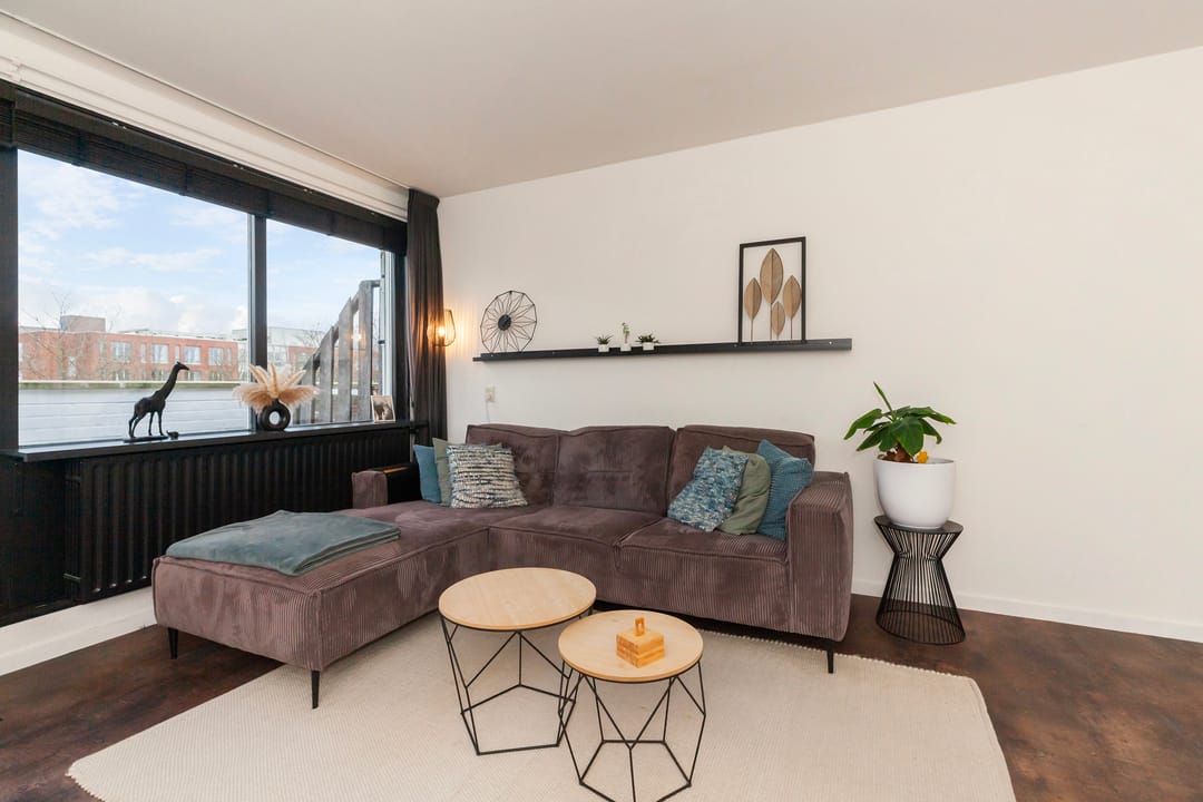 Foto 8 van Robert Schumanring 98