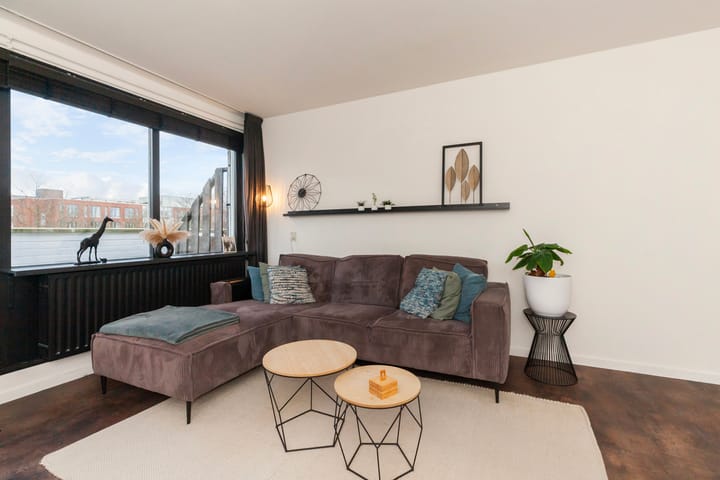 Foto 8 van Robert Schumanring 98