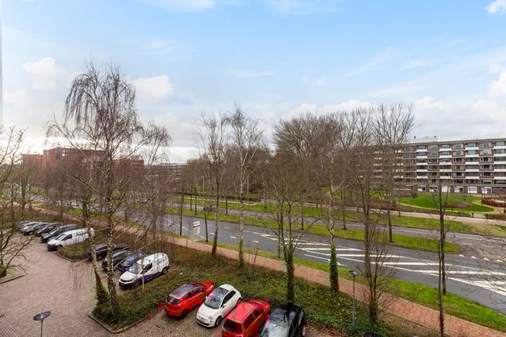 Foto 11 van Robert Schumanring 98