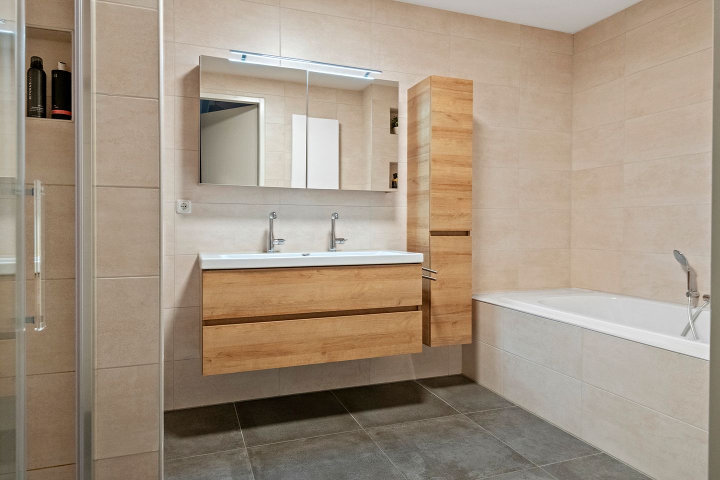 Foto 29 van Grote Vuurvlinder 9