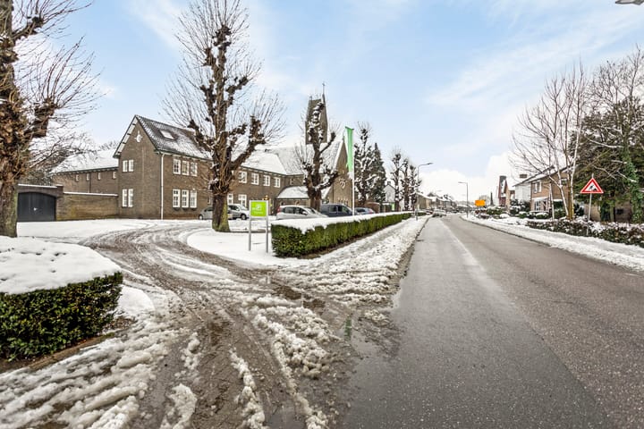 Foto 43 van Carmelstraat 32