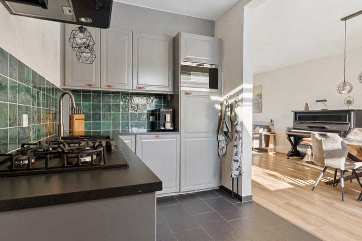 Foto 17 van Anjerlaan 27