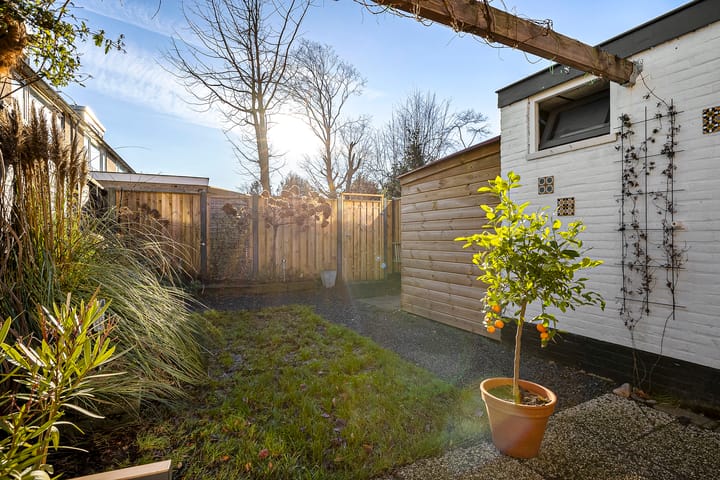 Foto 36 van Anjerlaan 27