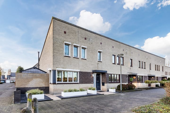 Foto 5 van Generaal Maczekstraat 22