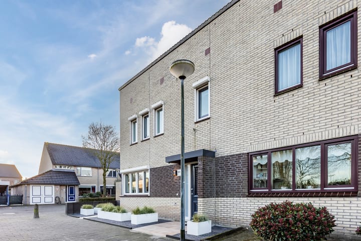 Foto 7 van Generaal Maczekstraat 22