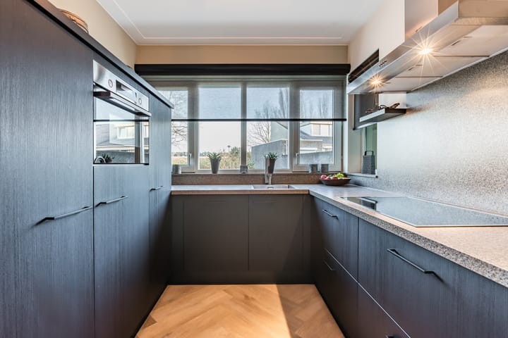 Foto 18 van Generaal Maczekstraat 22