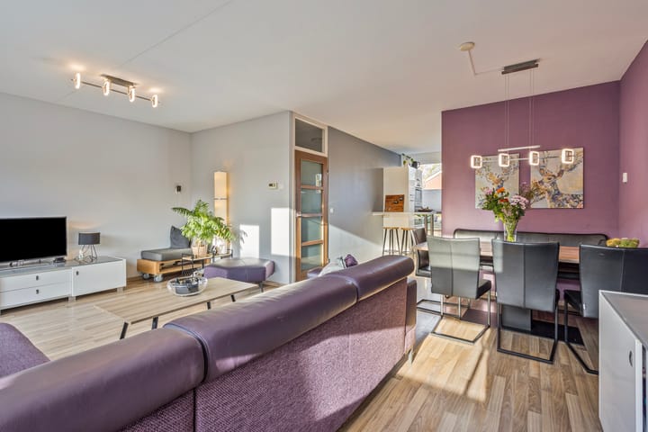 Foto 4 van Heilige Stoel 5309