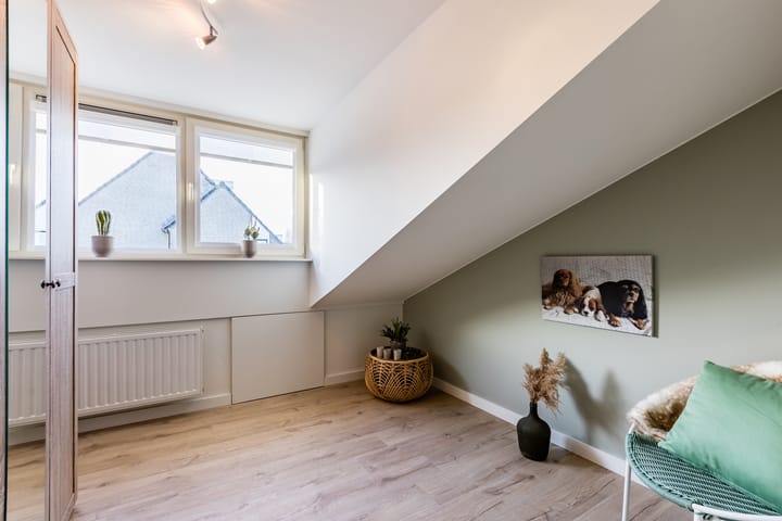 Foto 38 van Generaal Maczekstraat 22