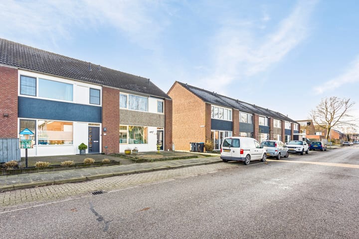 Foto 24 van Heilige Stoel 5309