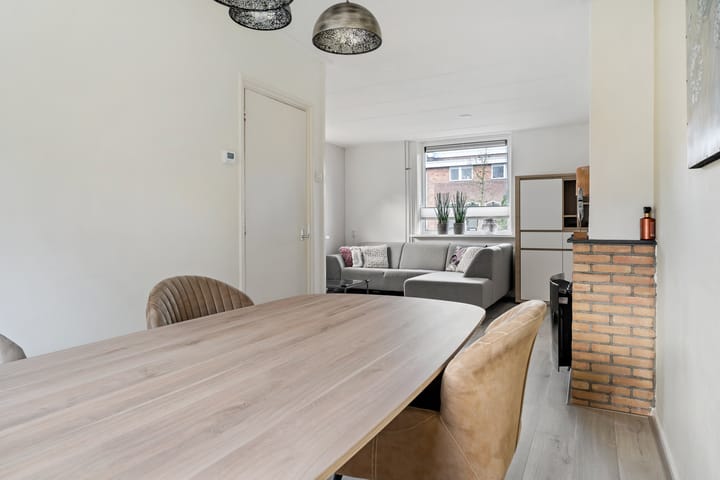 Foto 12 van Merelstraat 45