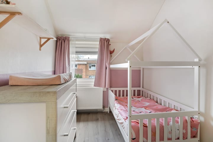 Foto 25 van Merelstraat 45