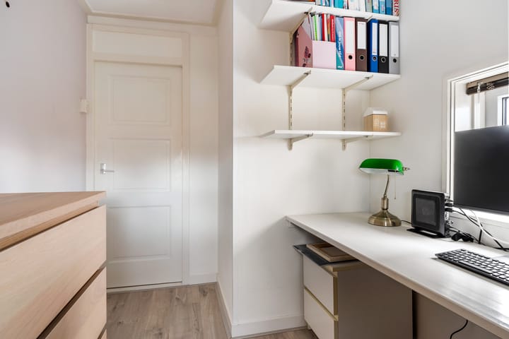 Foto 28 van Merelstraat 45