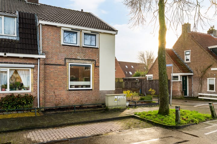 Foto 34 van Merelstraat 45