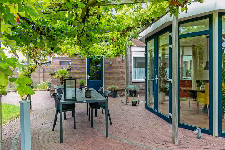 Foto 39 van Schoolstraat 16