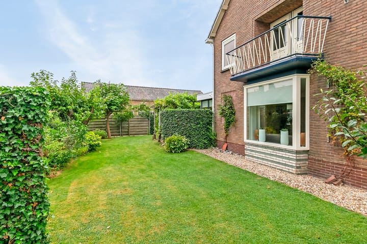 Foto 46 van Schoolstraat 16