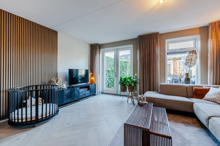 Foto 2 van Koningspage 103