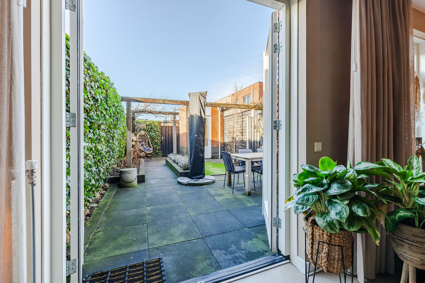 Photo 5 of Koningspage 103