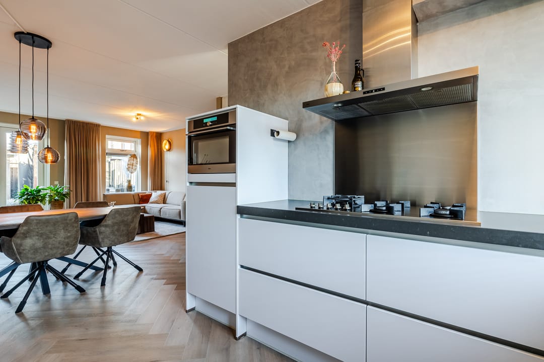 Photo 7 of Koningspage 103