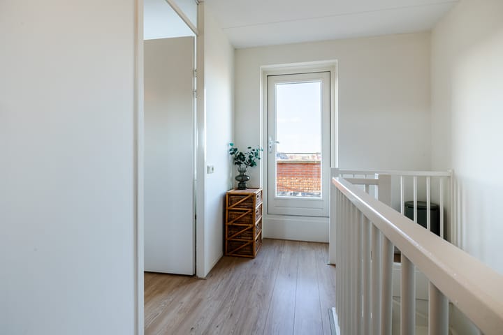 Foto 27 van Koningspage 103