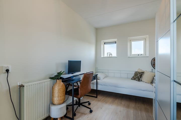 Foto 29 van Koningspage 103