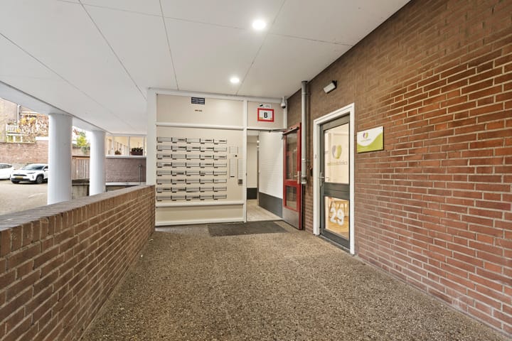 Foto 19 van Sonsbeeksingel 25-10