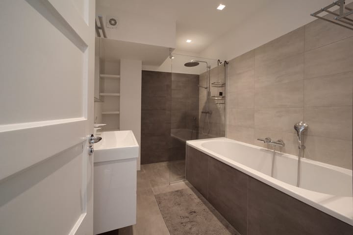 Foto 26 van Van Stienhovenstraat 1