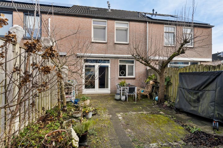 Foto 16 van Schildersplantsoen 16