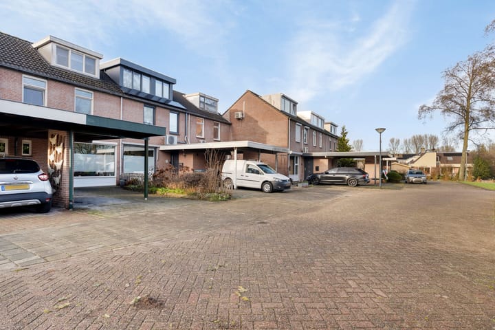 Foto 18 van Schildersplantsoen 16