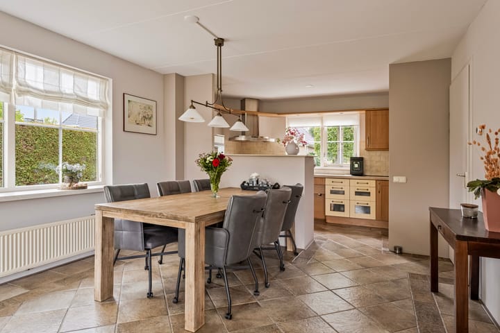 Photo 15 of Waterlelie 7