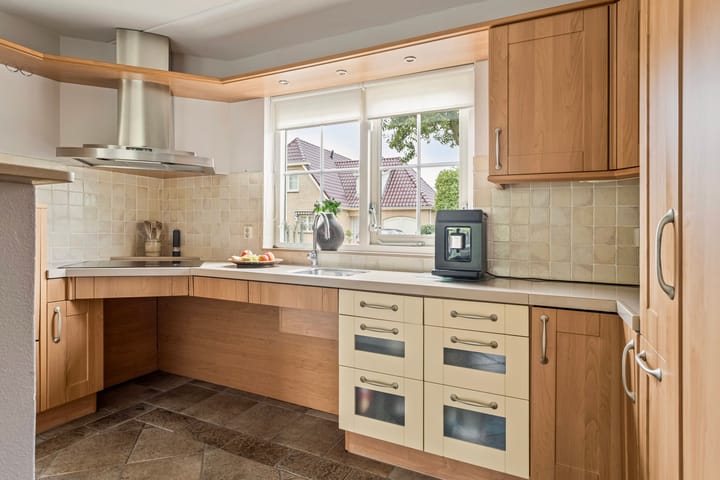 Photo 16 of Waterlelie 7