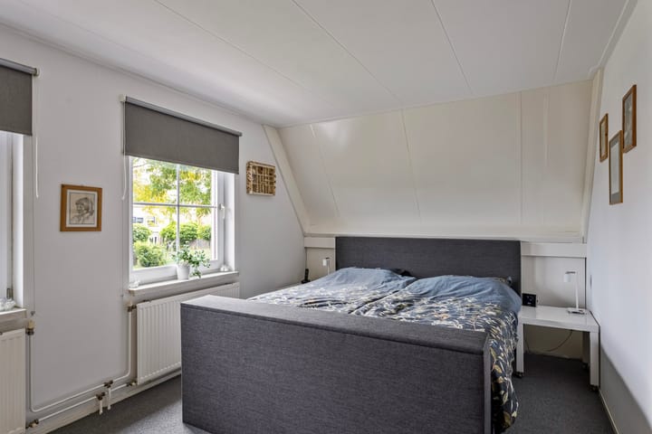 Photo 24 of Waterlelie 7