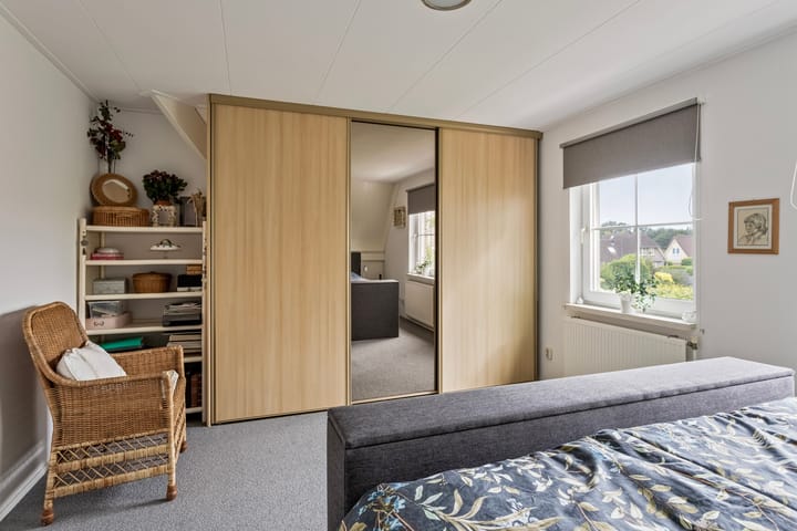 Photo 25 of Waterlelie 7